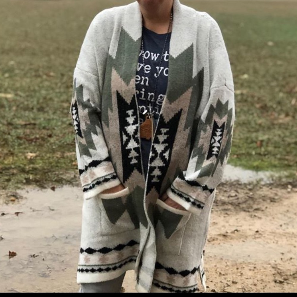 Aztec cardigan sage tan and white super comfy !